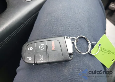 2014 Jeep Grand Cherokee Altitude z USA, uszkodzony, nr VIN 1C4RJEAGXEC461032